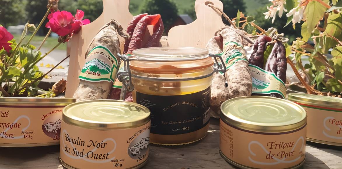 La Boutique - Le Mailh D'Astau - Restaurant Oô - restaurant a faire OO